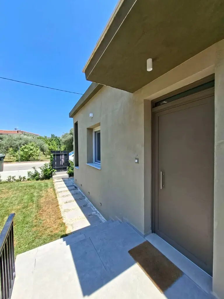Detached House Of 100 M² In Peloponnese