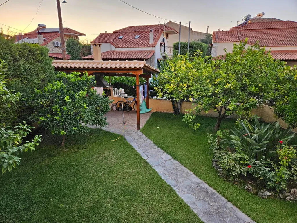 Detached House Of 156 M² In Peloponnese