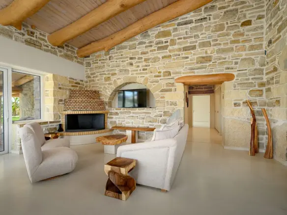 3-bedroom Villa In Timpaki, Greece (210 M²)
