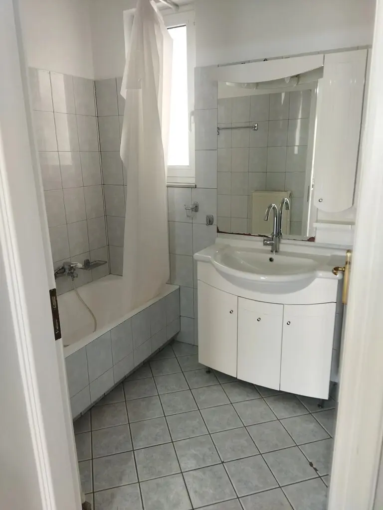 Detached House Of 80 M² In Athens