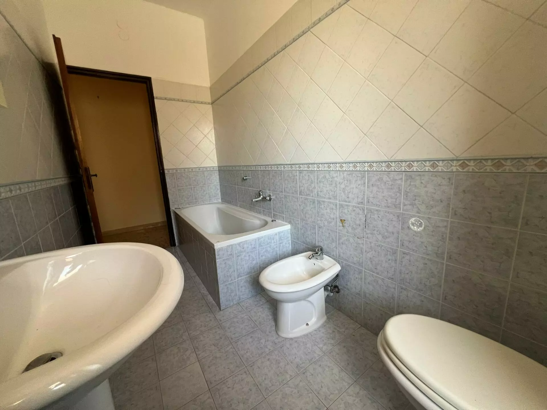 Apartment Of 138 M² In Ferrero