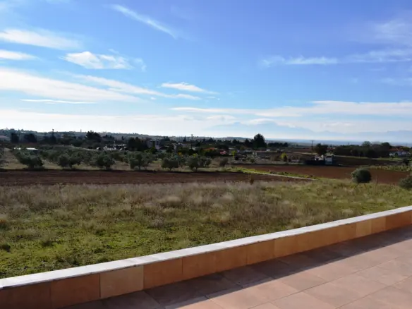 3-bedroom Detached House In Thermaikos, Greece (290 M²)