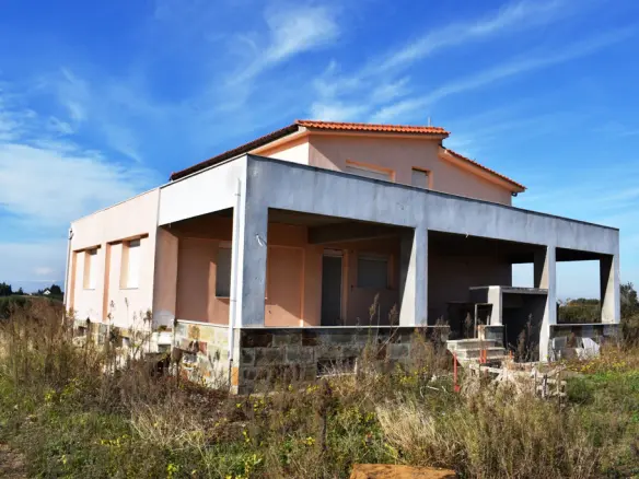 3-bedroom Detached House In Thermaikos, Greece (290 M²)