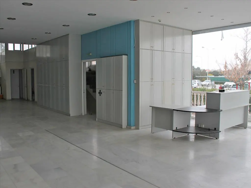 Business Of 900 M² In Olympic Coast