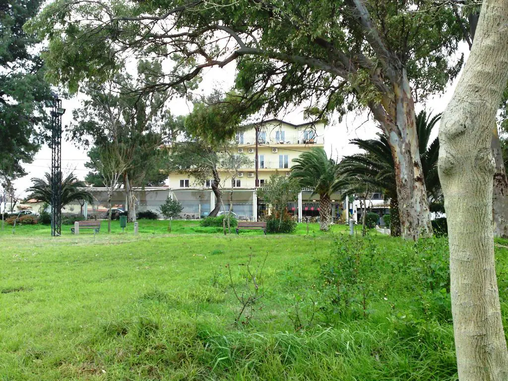 Hotel Of 1250 M² In Kassandra, Chalkidiki