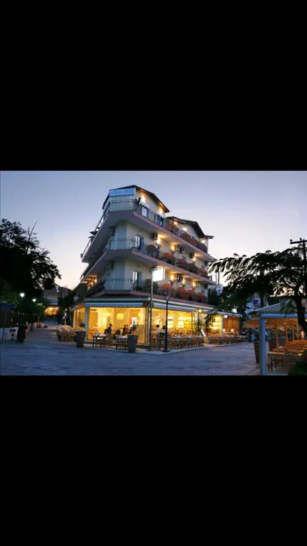 Hotel Of 1250 M² In Kassandra, Chalkidiki
