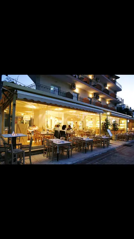 Hotel Of 1250 M² In Kassandra, Chalkidiki