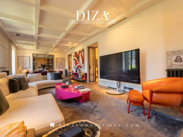Apartment Of 150 M² With Balcony In Ortega Y Gasset