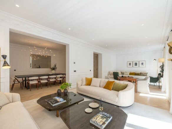 Terrace Of 400 M² In Recoletos