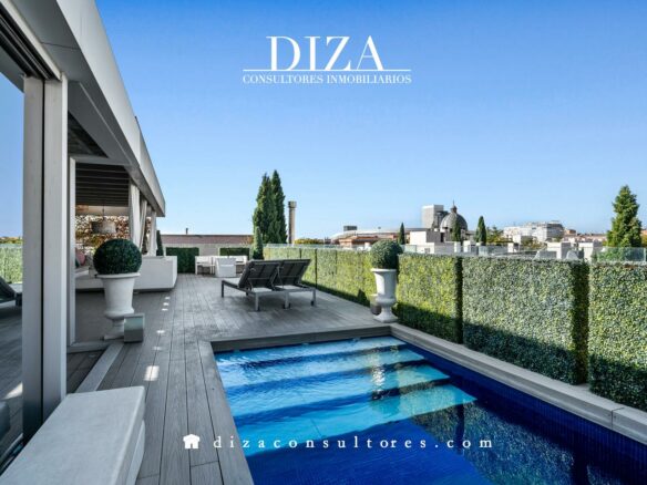 Very Exclusive Detached House Just Steps From The Castellana