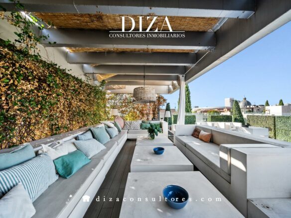 Very Exclusive Detached House Just Steps From The Castellana
