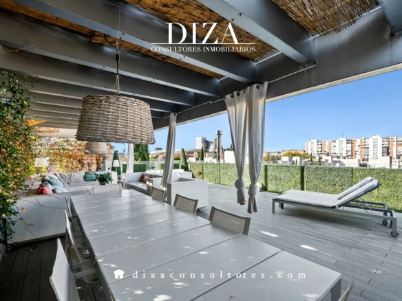 Very Exclusive Detached House Just Steps From The Castellana