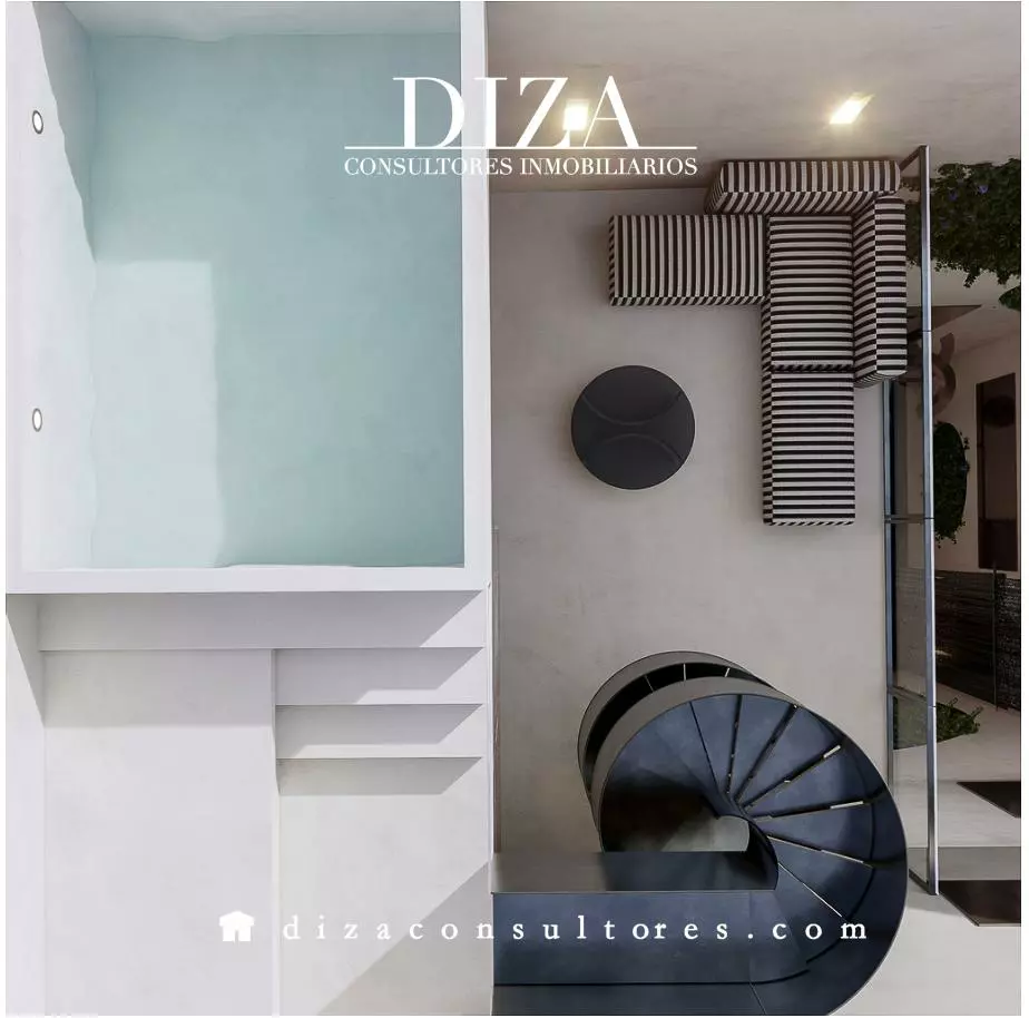 Detached House Of X M² With Swimming Pool And Garage In Botanical Garden