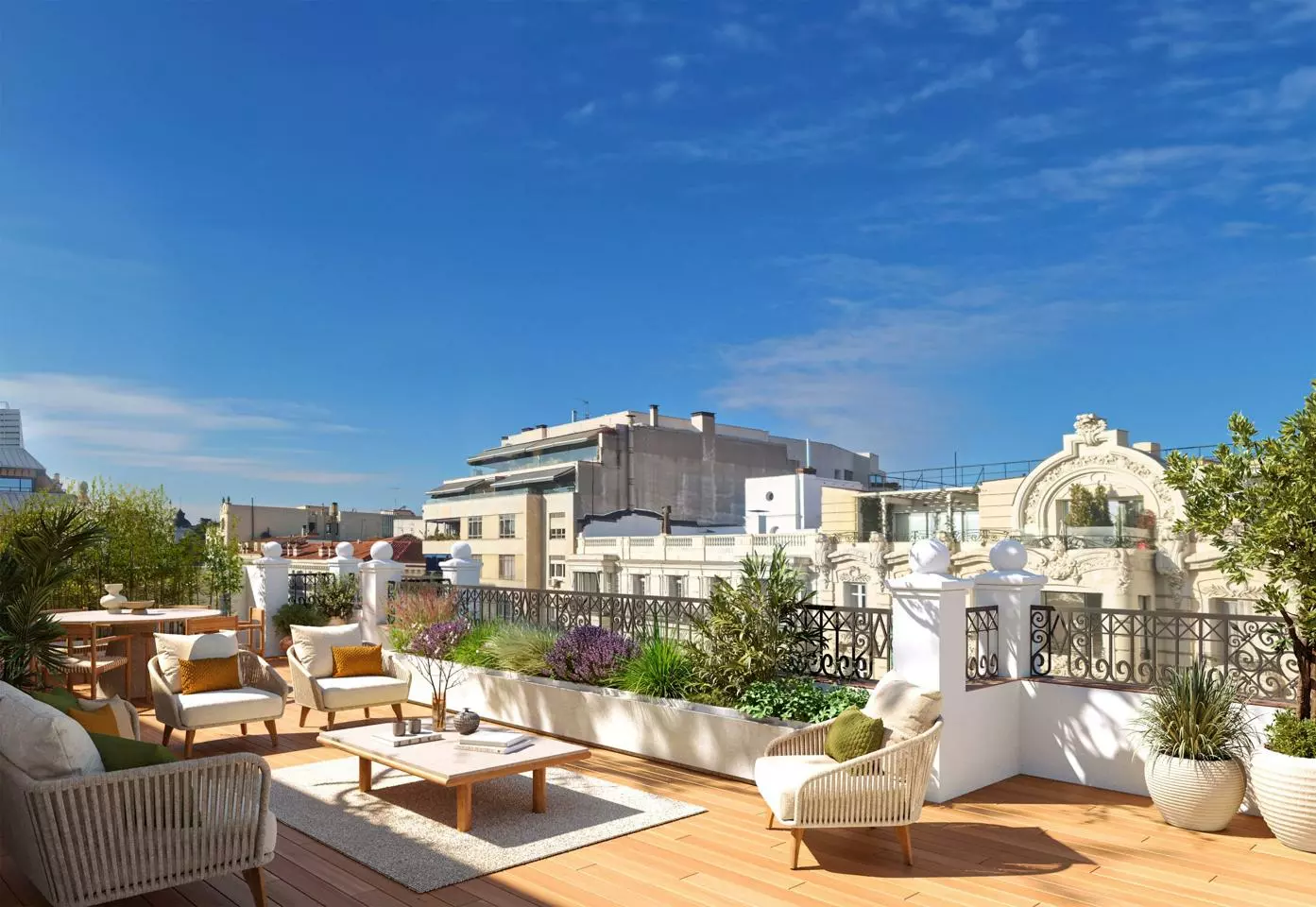 Duplex Of 60 M² With Terrace In Almagro
