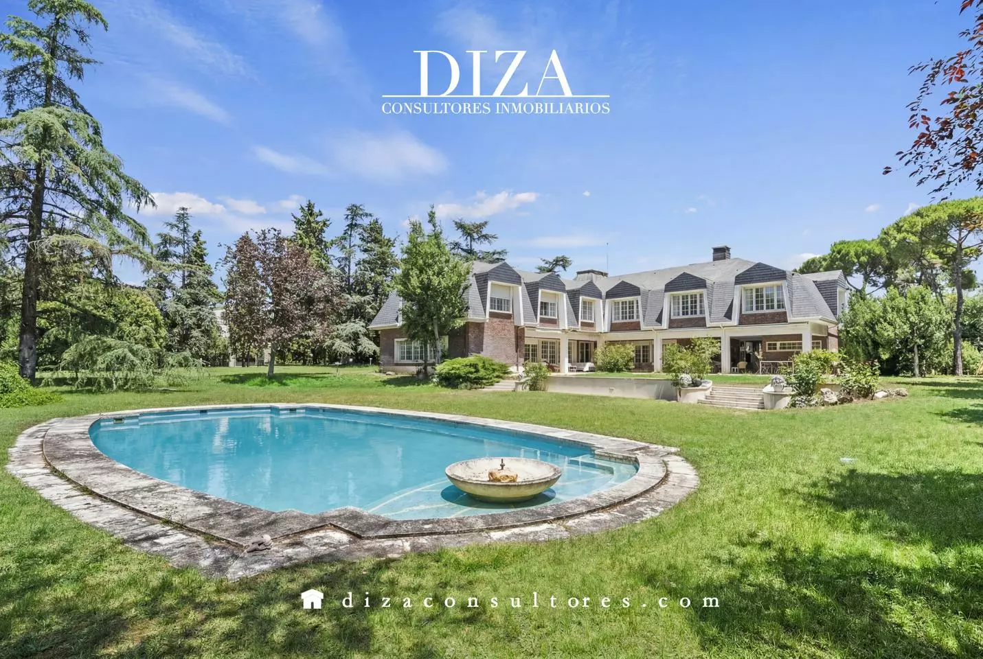 4268461-40031a3f Villa Of 500 M² With Exclusivity In Somosaguas