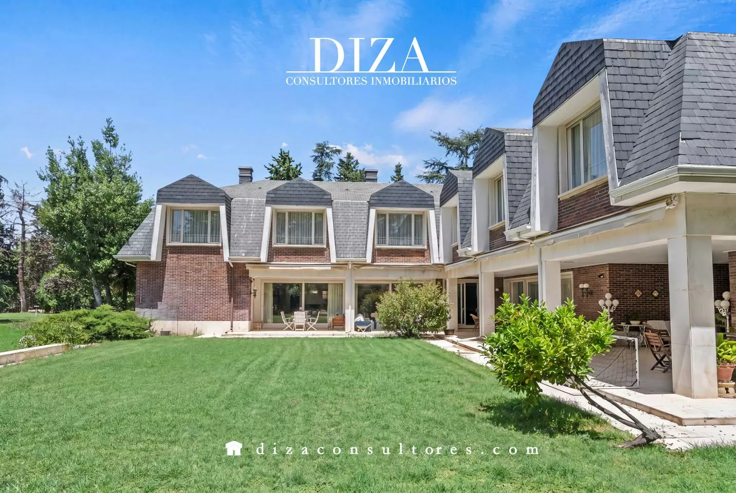 4268461-40881da2 Villa Of 500 M² With Exclusivity In Somosaguas