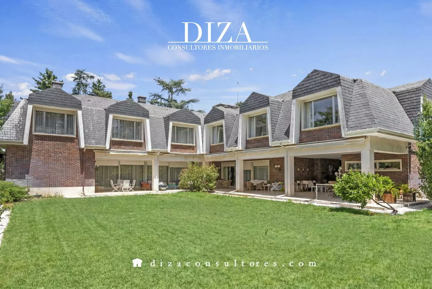 4268461-c2af4849 Villa Of 500 M² With Exclusivity In Somosaguas