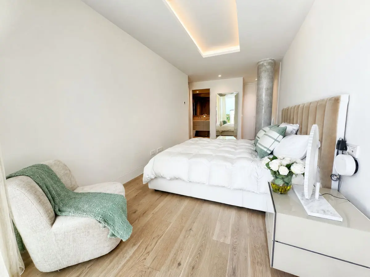 Ground Floor Apartment Of 120 M² With Balcony In Estepona, Spain