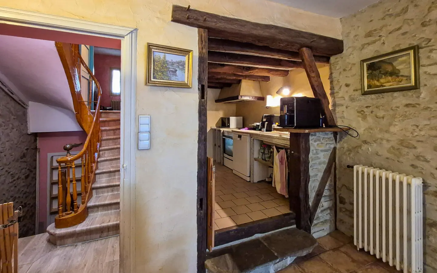 Townhouse Of 5 Bedrooms With Garage In The Heart Of Chalabre