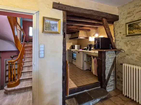 5-bedroom Village House In Chalabre, France (162 M²)