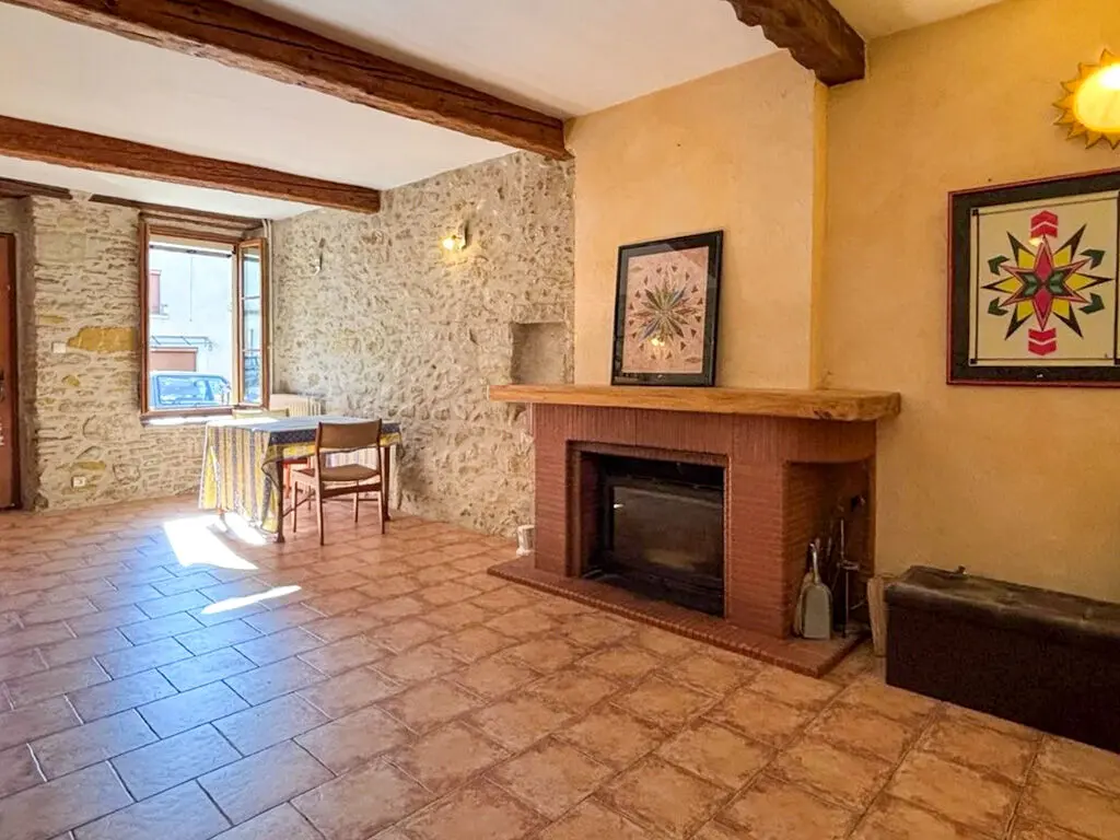 Townhouse Of 5 Bedrooms With Garage In The Heart Of Chalabre