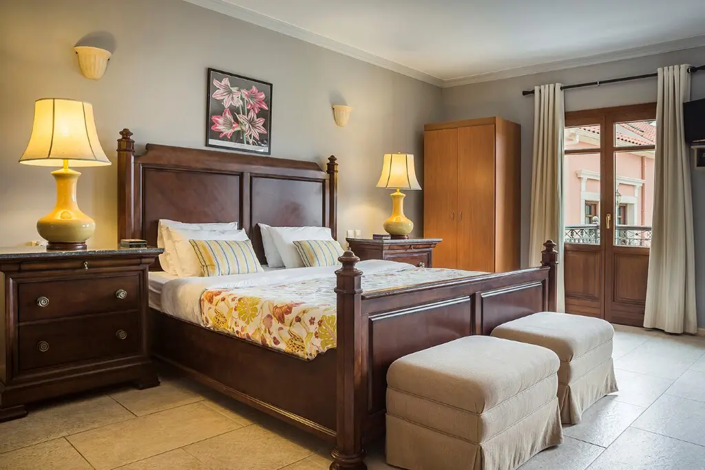 Hotel Of 1400 M² In Kefalonia
