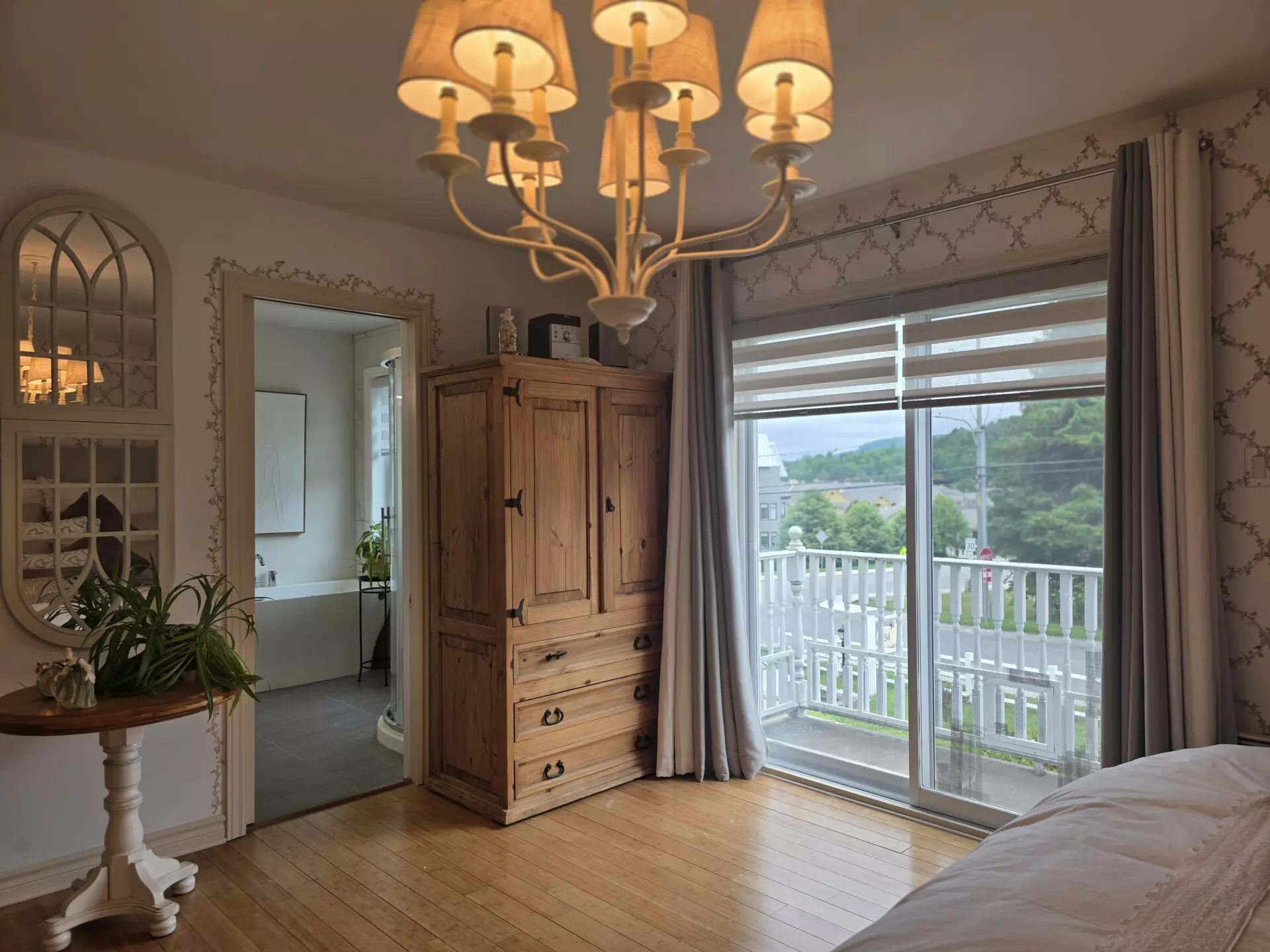 20260614_132834 Apartment Of 90 M² With Balcony In Saint-sauveur