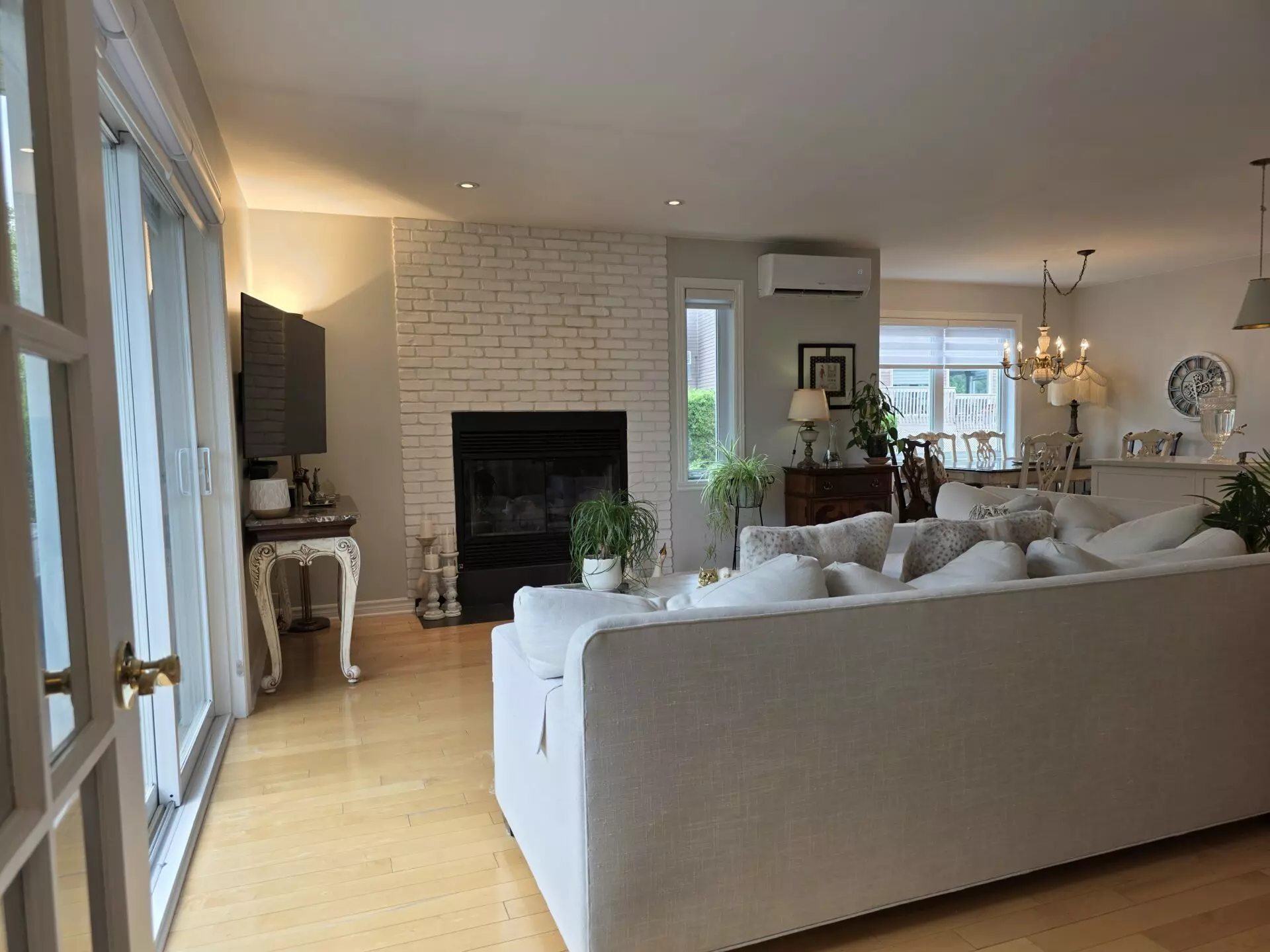 20260614_142755 Apartment Of 90 M² With Balcony In Saint-sauveur