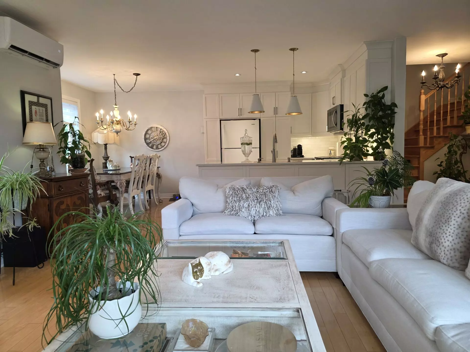 20260614_144021 Apartment Of 90 M² With Balcony In Saint-sauveur