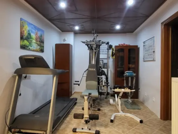 6-bedroom Detached House In Vasilika, Greece (230 M²)