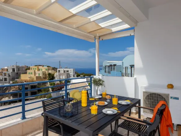 2-bedroom Flat In Gazi, Greece (70 M²)