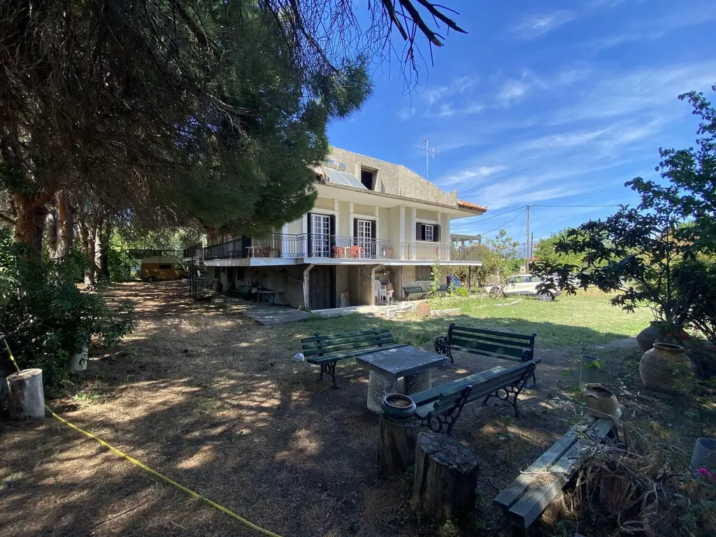 Detached House Of 200 M² In Peloponnese