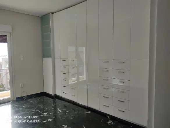 2-bedroom Flat In Piraiki – Chatzikyriakio, Greece (74 M²)