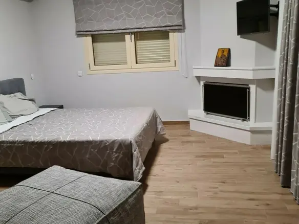 5-bedroom Detached House In Markopoulo, Greece (270 M²)