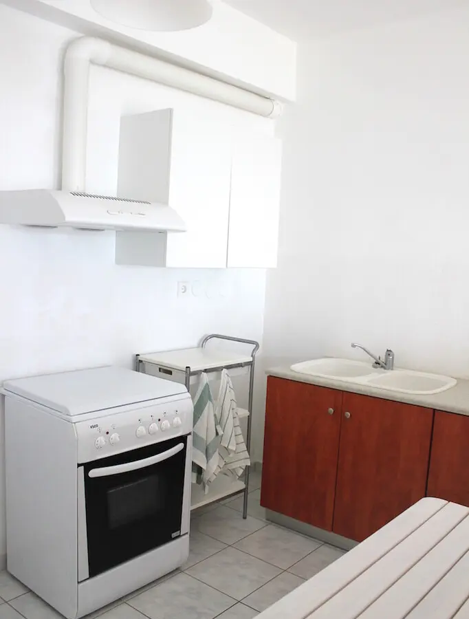 Commercial Property Of 660 M² In Attica