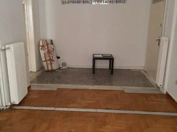 3-bedroom Flat In Piraeus Port / Center, Greece (91 M²)