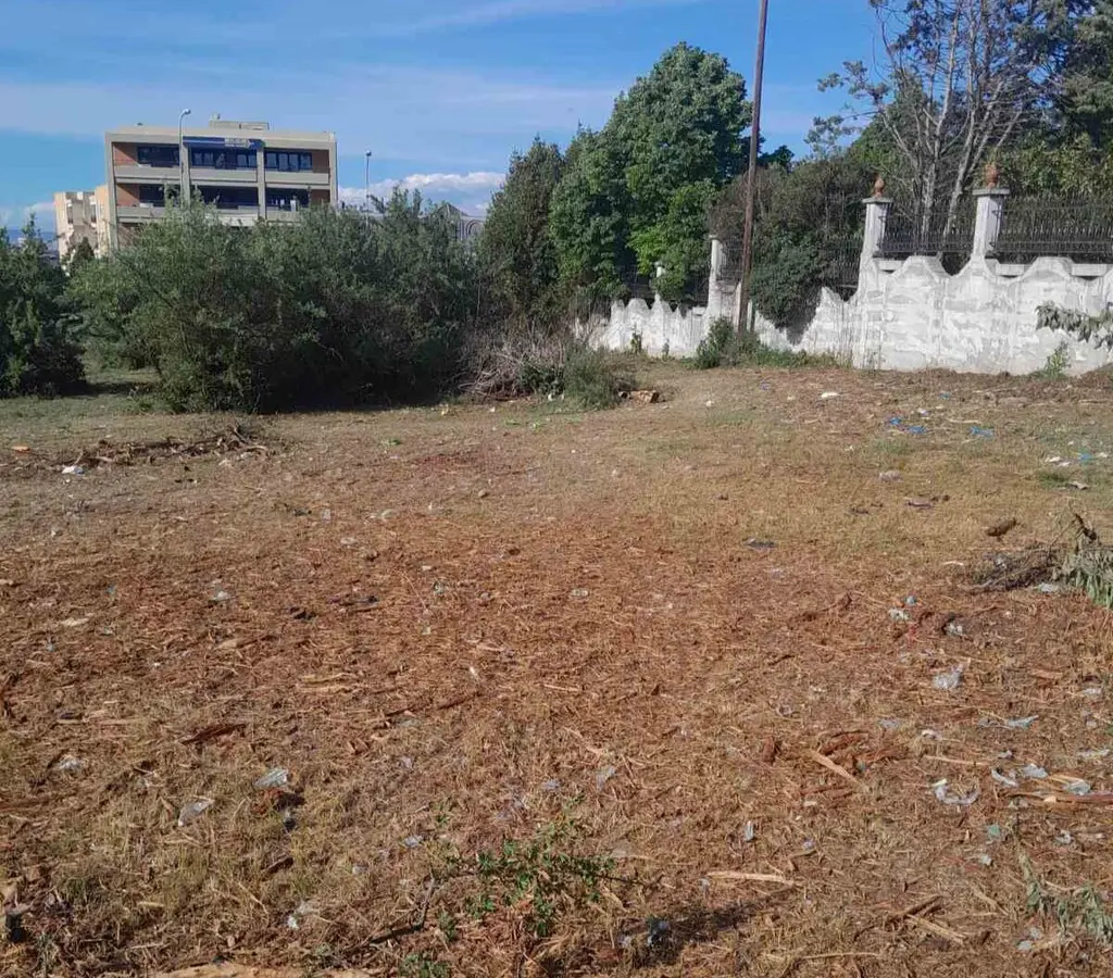 Land Of 3600 M² In The Suburbs Of Thessaloniki