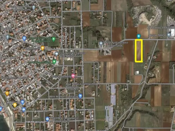 Terrain de 10251 m² dans la banlieue de Thessalonique