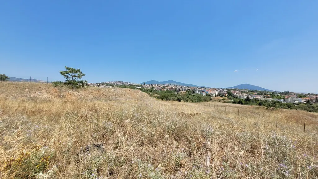 Land Of 4200 M² In The Suburbs Of Thessaloniki