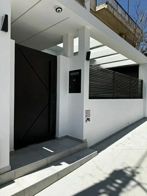 Detached House Of 105 M² In Athens