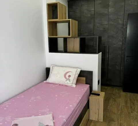 2-bedroom Detached House In Nikaia, Greece (105 M²)