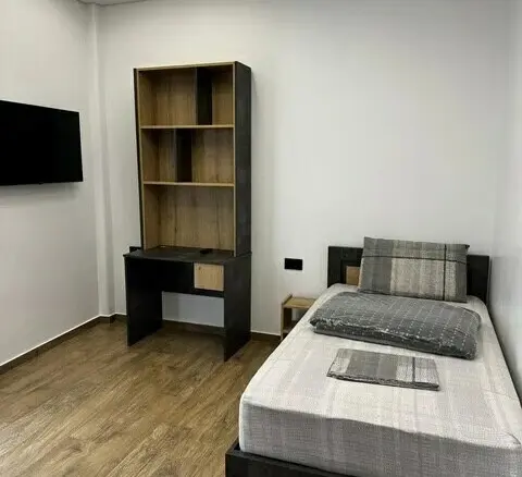 2-bedroom Detached House In Nikaia, Greece (105 M²)