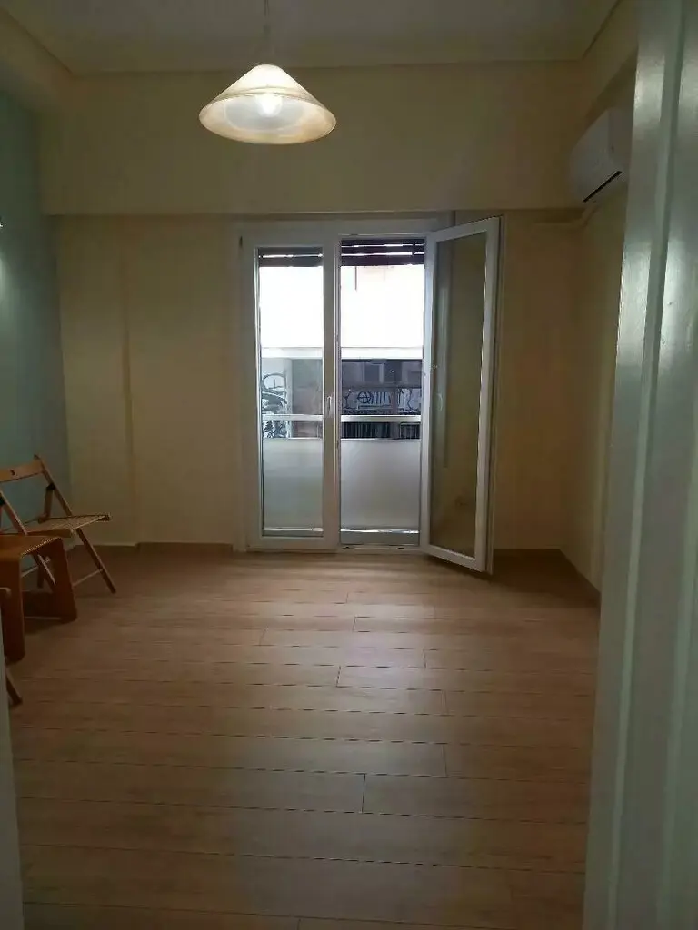 Flat Of 45 M² In Athens