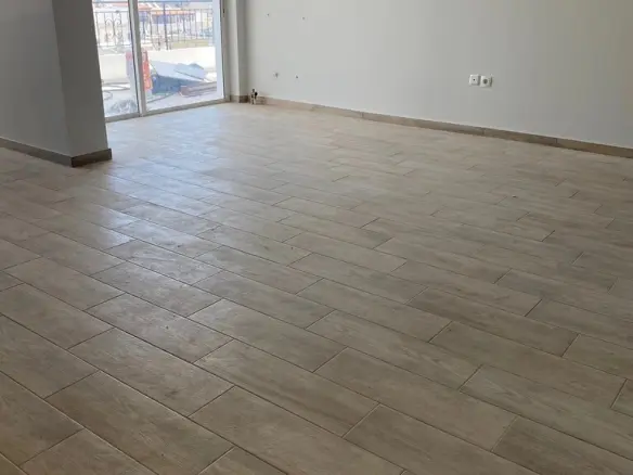 3-bedroom Flat In Nikaia, Greece (100 M²)