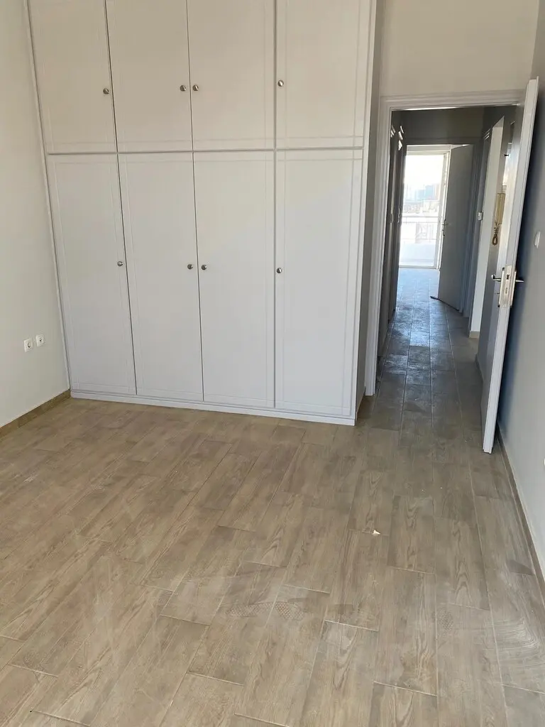 Flat Of 100 M² In Athens