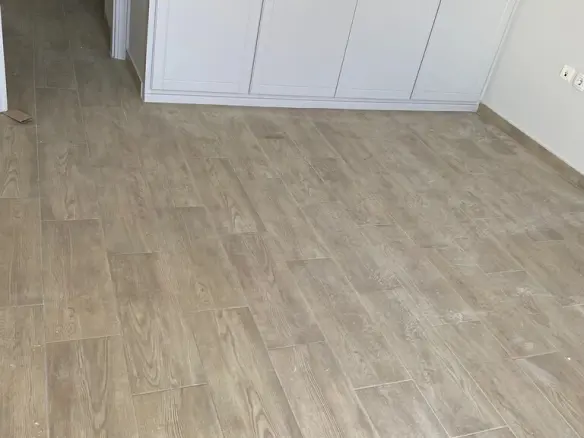 3-bedroom Flat In Nikaia, Greece (100 M²)