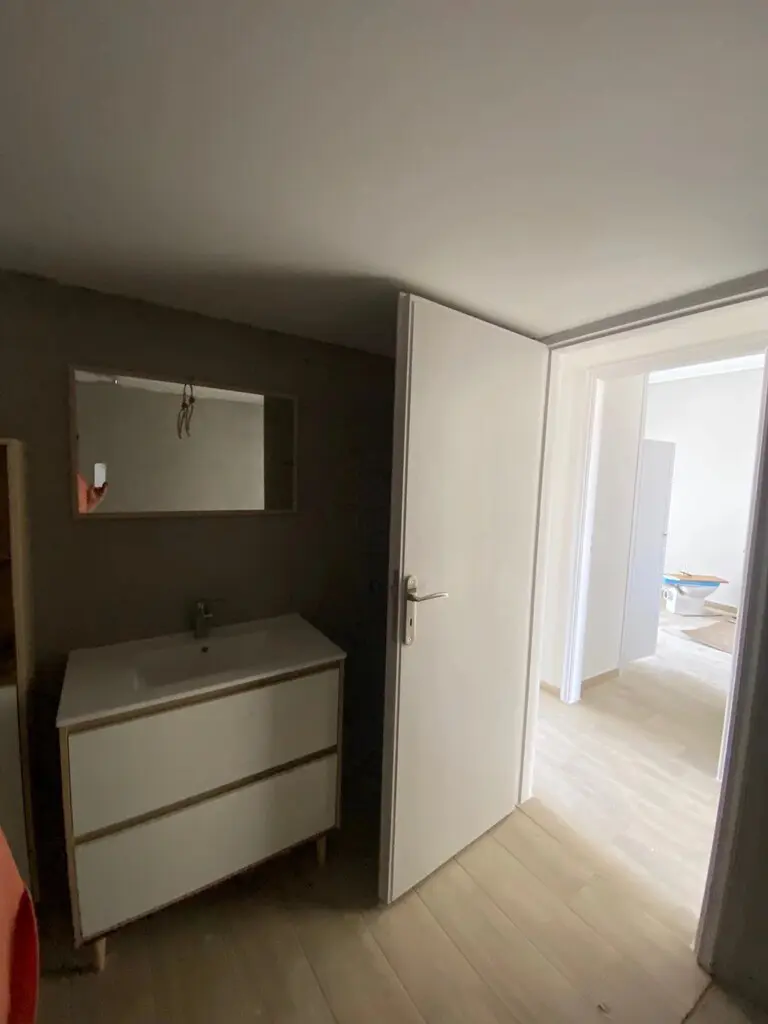 Flat Of 100 M² In Athens