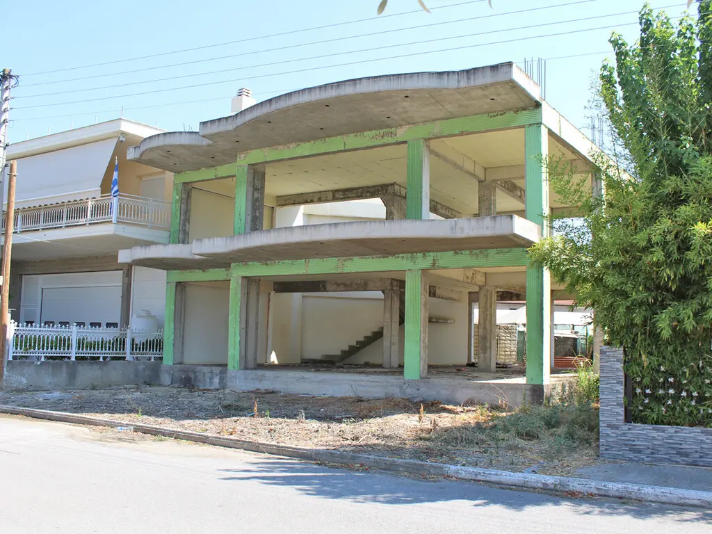 Detached House Of 180 M² On The Olympic Coast