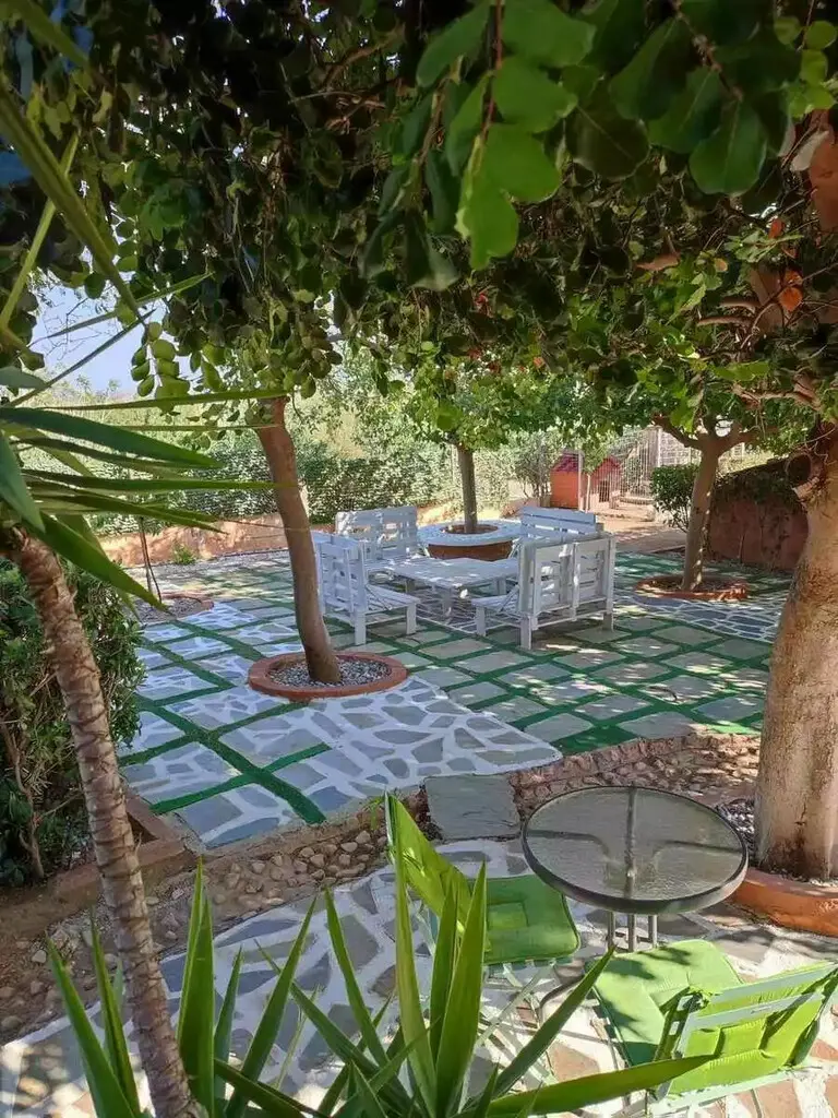 House Of 220 M² In Attica