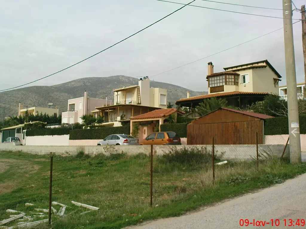 House Of 220 M² In Attica